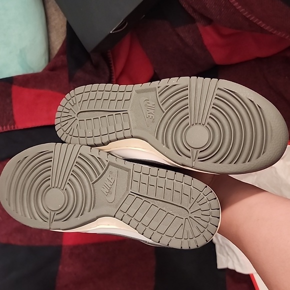 Nike dunks - Picture 3 of 5